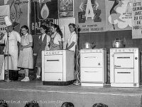 1954_B833.jpg