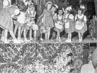 1954_B136a.jpg