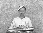 1949_e01269.jpg