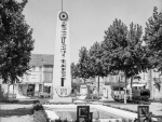 1949_b958.jpg