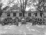 1949_b007.jpg
